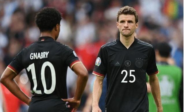 靠一两位巨 靠一两位巨